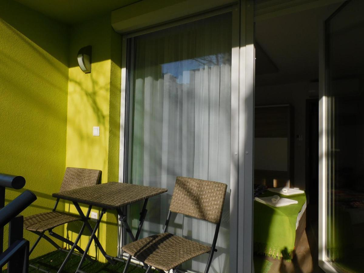 Katamaran Apartment Siofok Bagian luar foto