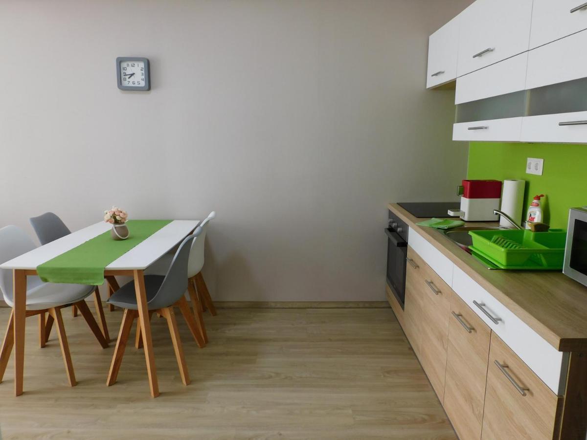Katamaran Apartment Siofok Bagian luar foto