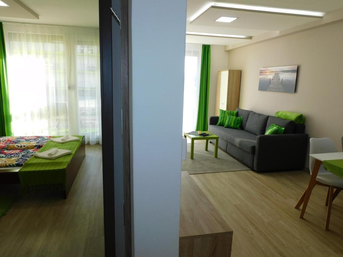 Katamaran Apartment Siofok Bagian luar foto